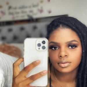 Meet your Posher, Lynette